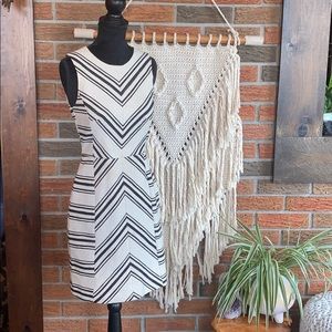 🖤 H&M Black & Cream Work Dress